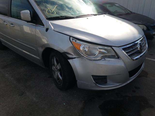 Photo 8 VIN: 2V4RW3DG3BR642001 - VOLKSWAGEN ROUTAN SE 