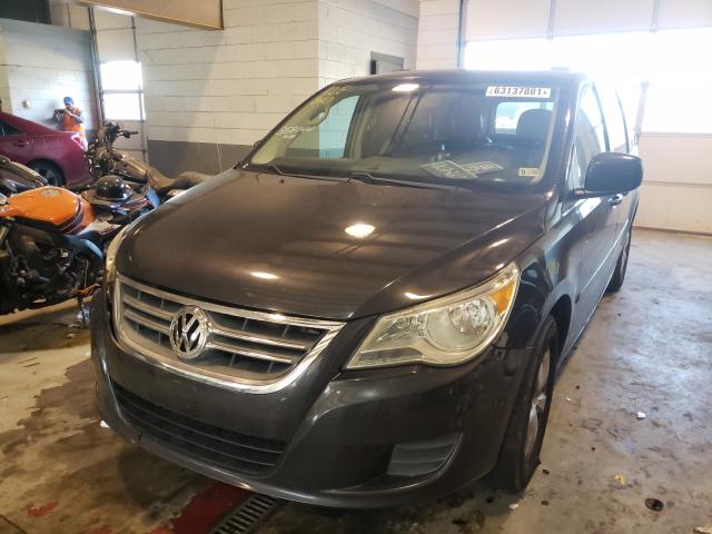 Photo 1 VIN: 2V4RW3DG3BR695698 - VOLKSWAGEN ROUTAN SE 