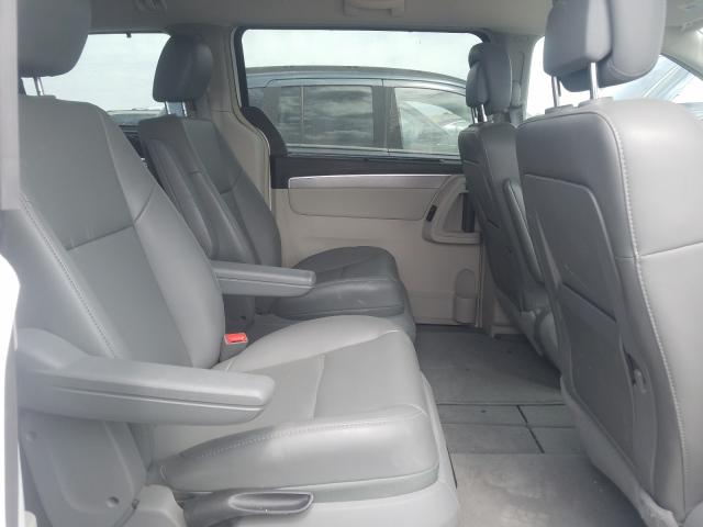 Photo 5 VIN: 2V4RW3DG4BR634246 - VOLKSWAGEN ROUTAN SE 