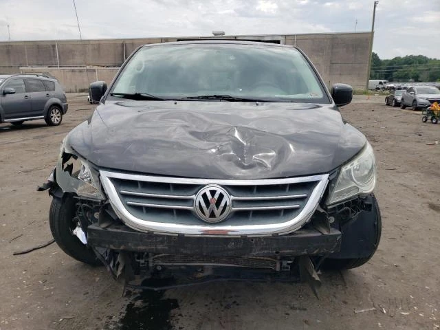 Photo 4 VIN: 2V4RW3DG4BR717692 - VOLKSWAGEN ROUTAN SE 