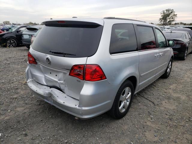 Photo 3 VIN: 2V4RW3DG5BR636460 - VOLKSWAGEN ROUTAN SE 