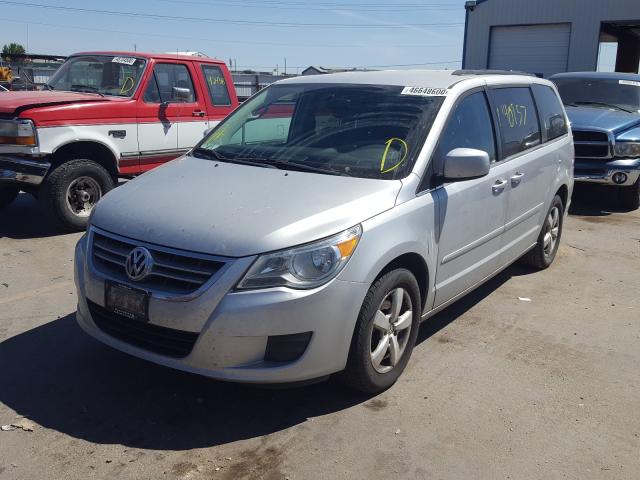 Photo 1 VIN: 2V4RW3DG5BR695153 - VOLKSWAGEN ROUTAN SE 