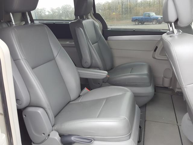 Photo 5 VIN: 2V4RW3DG5BR716972 - VOLKSWAGEN ROUTAN SE 