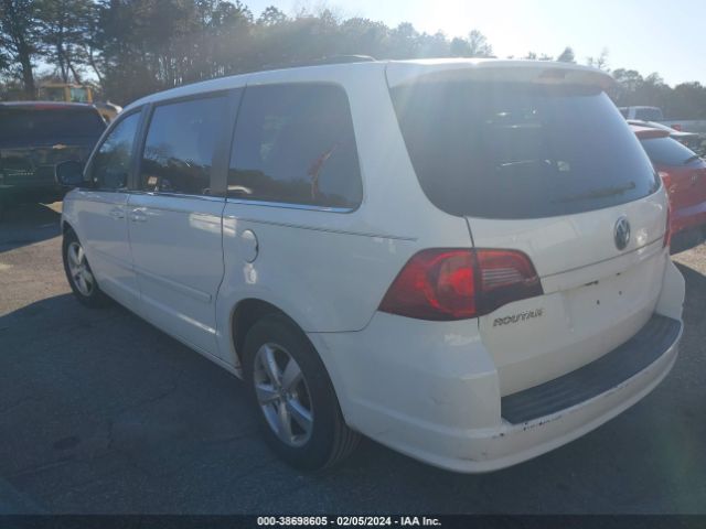 Photo 2 VIN: 2V4RW3DG5BR717538 - VOLKSWAGEN ROUTAN 