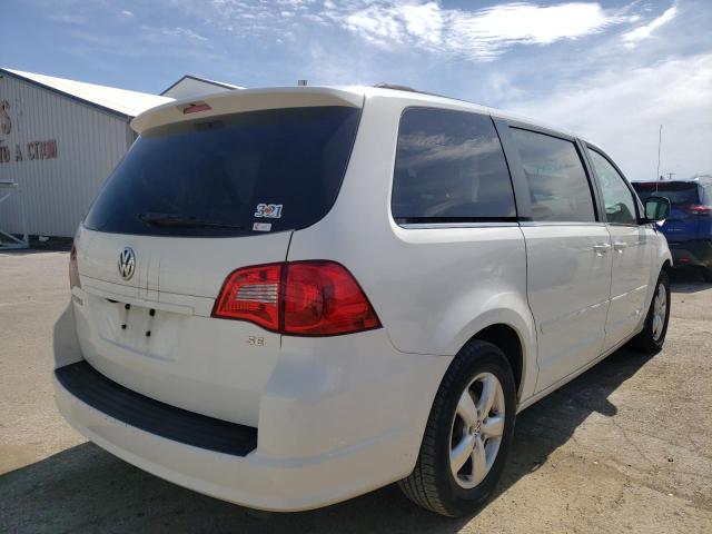 Photo 3 VIN: 2V4RW3DG6BR668172 - VOLKSWAGEN ROUTAN SE 