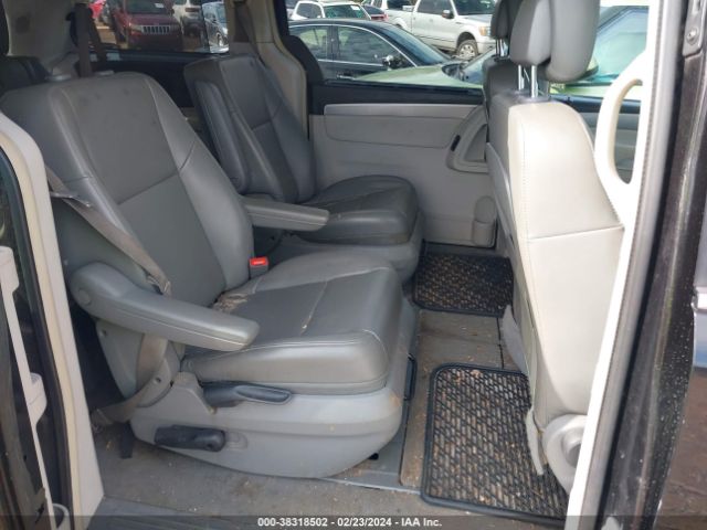 Photo 7 VIN: 2V4RW3DG6BR695629 - VOLKSWAGEN ROUTAN 