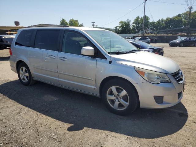 Photo 3 VIN: 2V4RW3DG6BR717533 - VOLKSWAGEN ROUTAN SE 