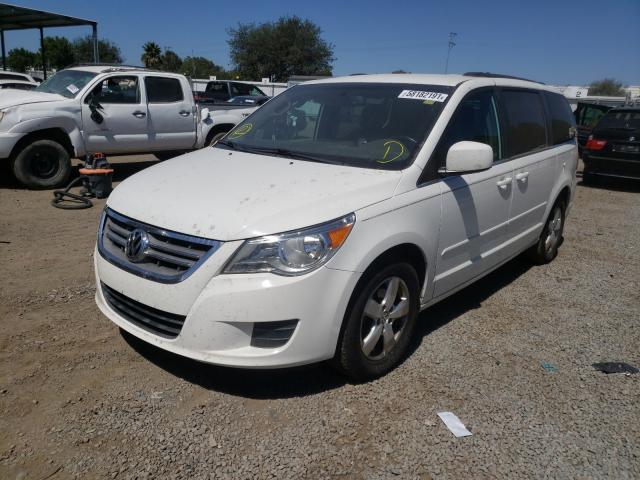 Photo 1 VIN: 2V4RW3DG7BR642048 - VOLKSWAGEN ROUTAN SE 