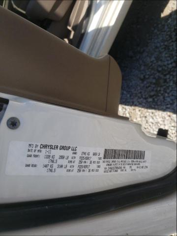 Photo 9 VIN: 2V4RW3DG7BR642048 - VOLKSWAGEN ROUTAN SE 