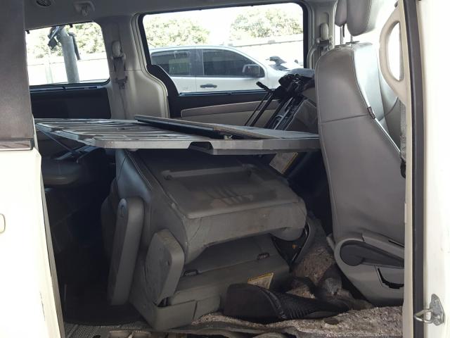 Photo 5 VIN: 2V4RW3DG7BR691430 - VOLKSWAGEN ROUTAN SE 