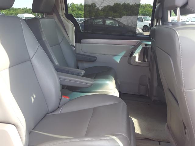 Photo 5 VIN: 2V4RW3DG7BR691606 - VOLKSWAGEN ROUTAN SE 