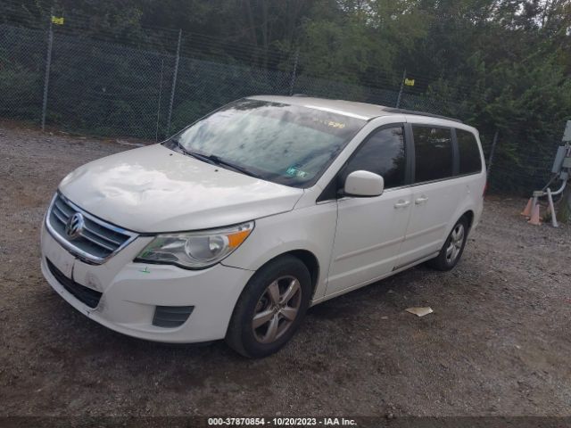 Photo 1 VIN: 2V4RW3DG7BR738780 - VOLKSWAGEN ROUTAN 