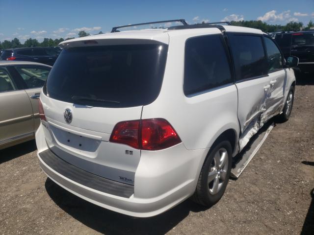 Photo 3 VIN: 2V4RW3DG7BR740240 - VOLKSWAGEN ROUTAN SE 