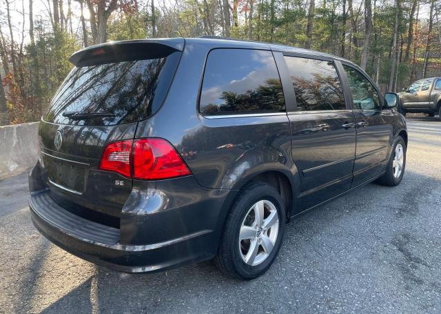 Photo 3 VIN: 2V4RW3DG7BR740433 - VOLKSWAGEN ROUTAN 