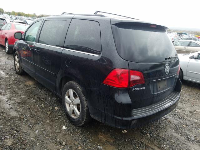 Photo 2 VIN: 2V4RW3DG8BR670425 - VOLKSWAGEN ROUTAN SE 