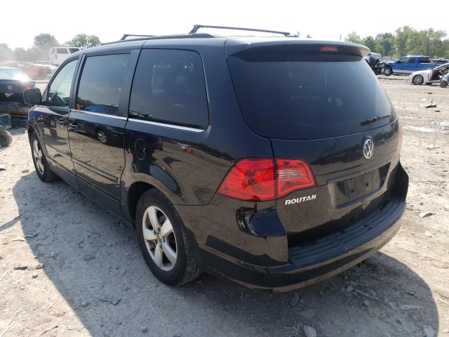 Photo 2 VIN: 2V4RW3DG8BR803099 - VOLKSWAGEN ROUTAN SE 