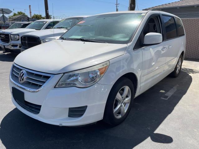 Photo 1 VIN: 2V4RW3DG9BR641970 - VOLKSWAGEN ROUTAN SE 