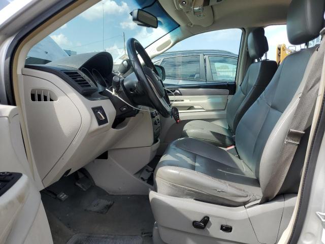 Photo 6 VIN: 2V4RW3DG9BR717638 - VOLKSWAGEN ROUTAN SE 