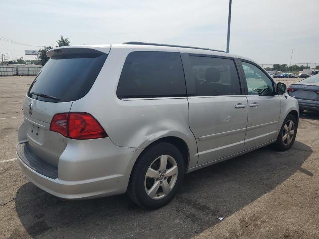 Photo 2 VIN: 2V4RW3DG9BR766516 - VOLKSWAGEN ROUTAN SE 