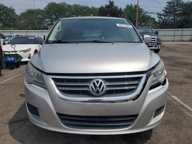 Photo 4 VIN: 2V4RW3DG9BR766516 - VOLKSWAGEN ROUTAN SE 