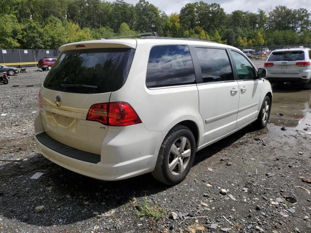 Photo 3 VIN: 2V4RW3DG9BR767066 - VOLKSWAGEN ROUTAN SE 