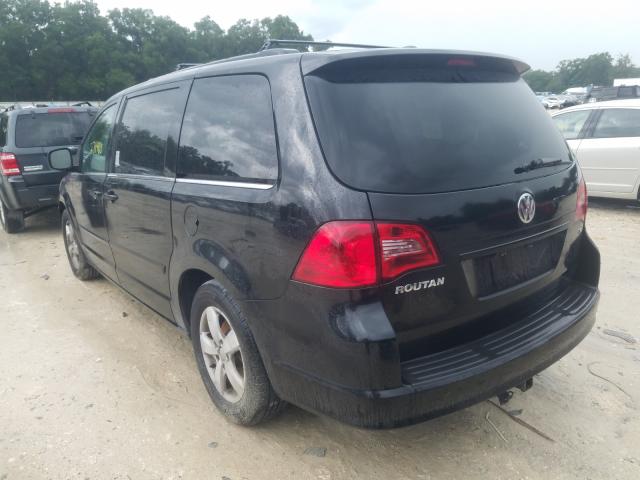 Photo 2 VIN: 2V4RW3DGXBR625812 - VOLKSWAGEN ROUTAN SE 