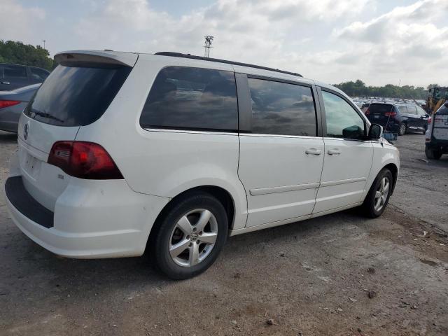 Photo 2 VIN: 2V4RW3DGXBR634171 - VOLKSWAGEN ROUTAN 