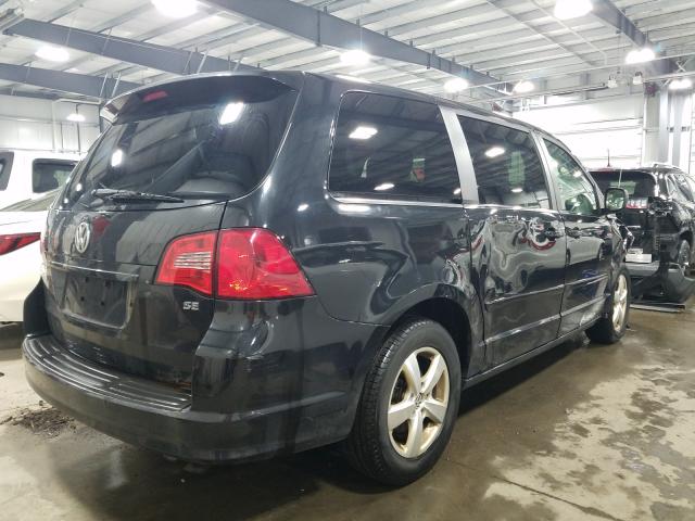 Photo 3 VIN: 2V4RW3DGXBR691602 - VOLKSWAGEN ROUTAN SE 