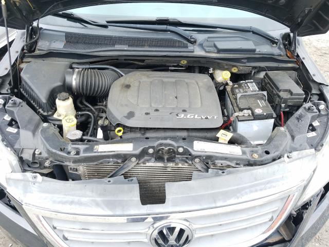 Photo 6 VIN: 2V4RW3DGXBR695097 - VOLKSWAGEN ROUTAN SE 