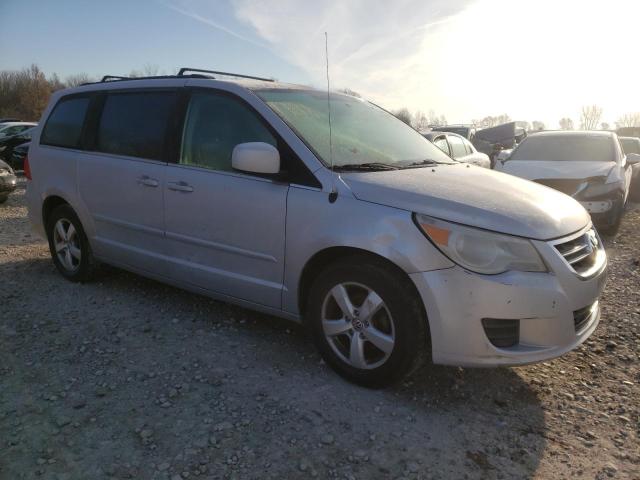 Photo 3 VIN: 2V4RW3DGXBR695245 - VOLKSWAGEN ROUTAN SE 