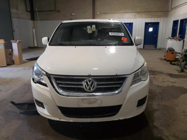 Photo 4 VIN: 2V4RW3DGXBR785706 - VOLKSWAGEN ROUTAN SE 