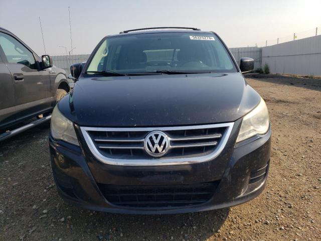 Photo 4 VIN: 2V4RW3DX6AR222103 - VOLKSWAGEN ROUTAN SE 