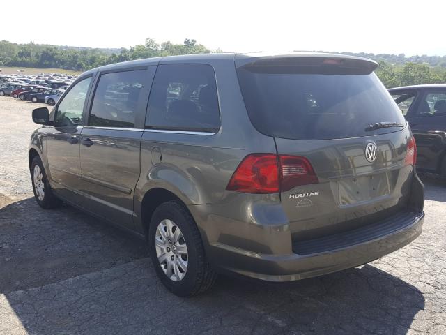 Photo 2 VIN: 2V4RW4D10AR406664 - VOLKSWAGEN ROUTAN S 