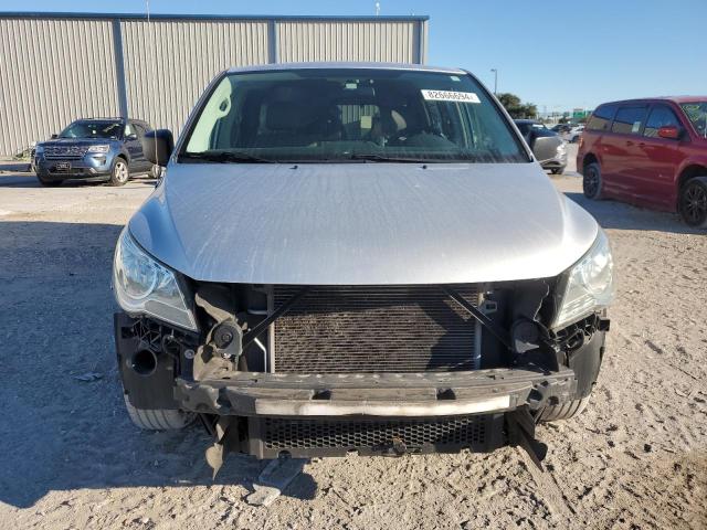 Photo 4 VIN: 2V4RW4D11AR395660 - VOLKSWAGEN ROUTAN S 