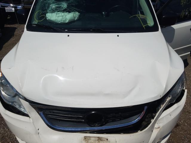 Photo 6 VIN: 2V4RW4D12AR138362 - VOLKSWAGEN ROUTAN S 