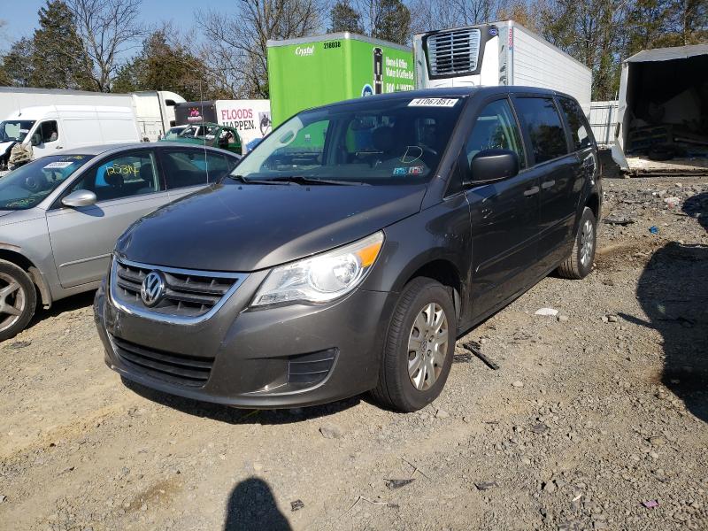 Photo 1 VIN: 2V4RW4D13AR237210 - VOLKSWAGEN ROUTAN S 