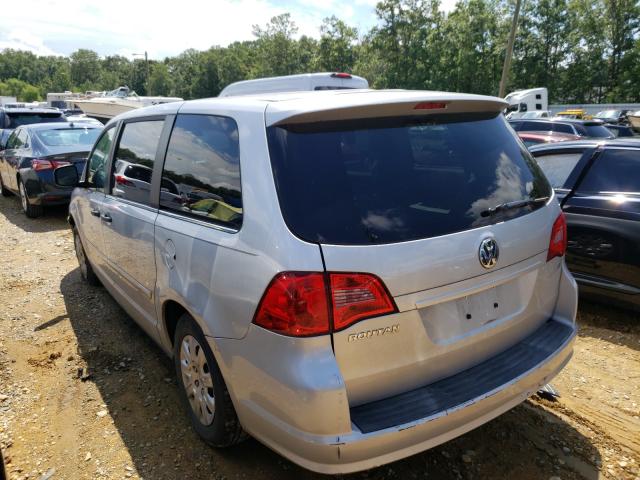 Photo 2 VIN: 2V4RW4D16AR348415 - VOLKSWAGEN ROUTAN S 