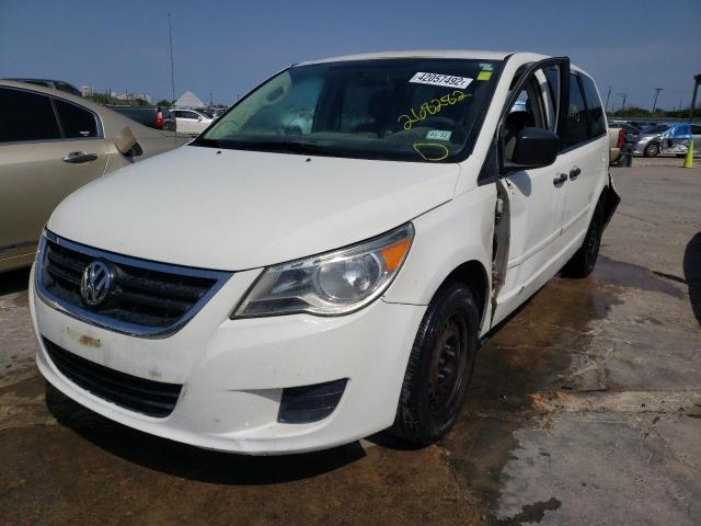 Photo 1 VIN: 2V4RW4D17AR268282 - VOLKSWAGEN ROUTAN S 