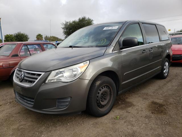 Photo 1 VIN: 2V4RW4D18AR406556 - VOLKSWAGEN ROUTAN S 