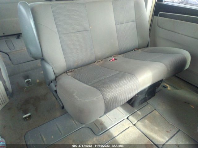 Photo 7 VIN: 2V4RW4D1XAR268406 - VOLKSWAGEN ROUTAN 