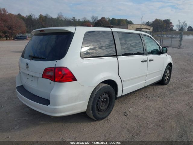 Photo 3 VIN: 2V4RW4DG3BR668376 - VOLKSWAGEN ROUTAN 