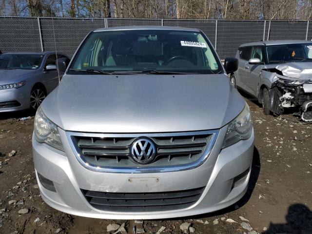 Photo 4 VIN: 2V4RW4DG3BR739995 - VOLKSWAGEN ROUTAN 