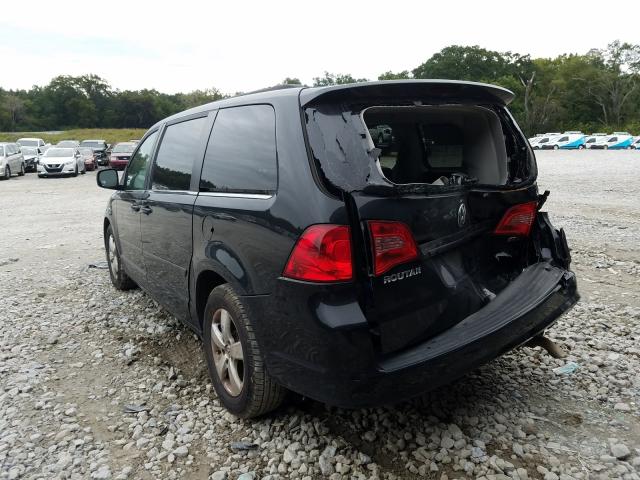 Photo 2 VIN: 2V4RW5DG0BR642890 - VOLKSWAGEN ROUTAN SEL 