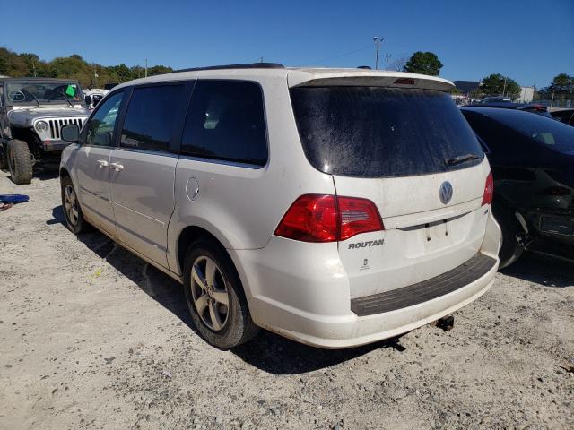 Photo 2 VIN: 2V4RW5DG1BR691841 - VOLKSWAGEN ROUTAN SEL 