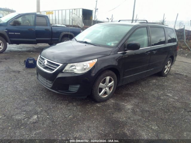 Photo 1 VIN: 2V4RW5DG3BR658484 - VOLKSWAGEN ROUTAN 