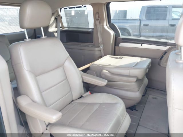 Photo 7 VIN: 2V4RW5DG3BR670022 - VOLKSWAGEN ROUTAN 