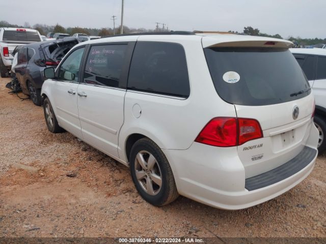 Photo 2 VIN: 2V4RW5DG3BR670568 - VOLKSWAGEN ROUTAN 