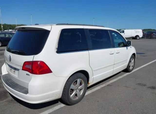 Photo 3 VIN: 2V4RW5DG3BR766703 - VOLKSWAGEN ROUTAN 