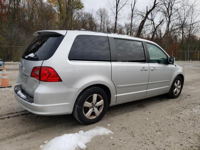 Photo 2 VIN: 2V4RW5DG5BR766671 - VOLKSWAGEN ROUTAN 