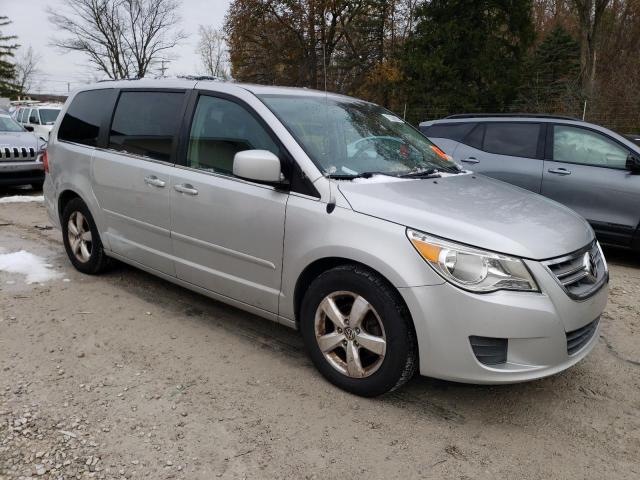 Photo 3 VIN: 2V4RW5DG5BR766671 - VOLKSWAGEN ROUTAN 